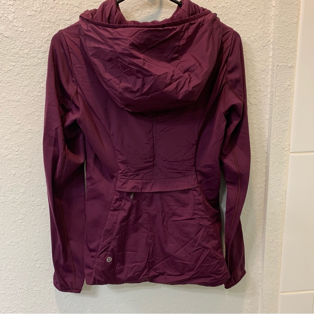 Lululemon Jacket pullover - Picture 3 of 6